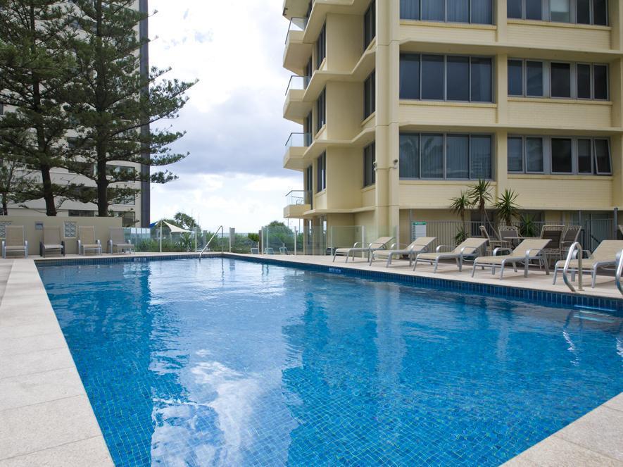 เบิร์คลีย์ ออน เดอะ บีช อพาร์ตเมนท์ Aparthotel โกลด์โคสต์ ภายนอก รูปภาพ
