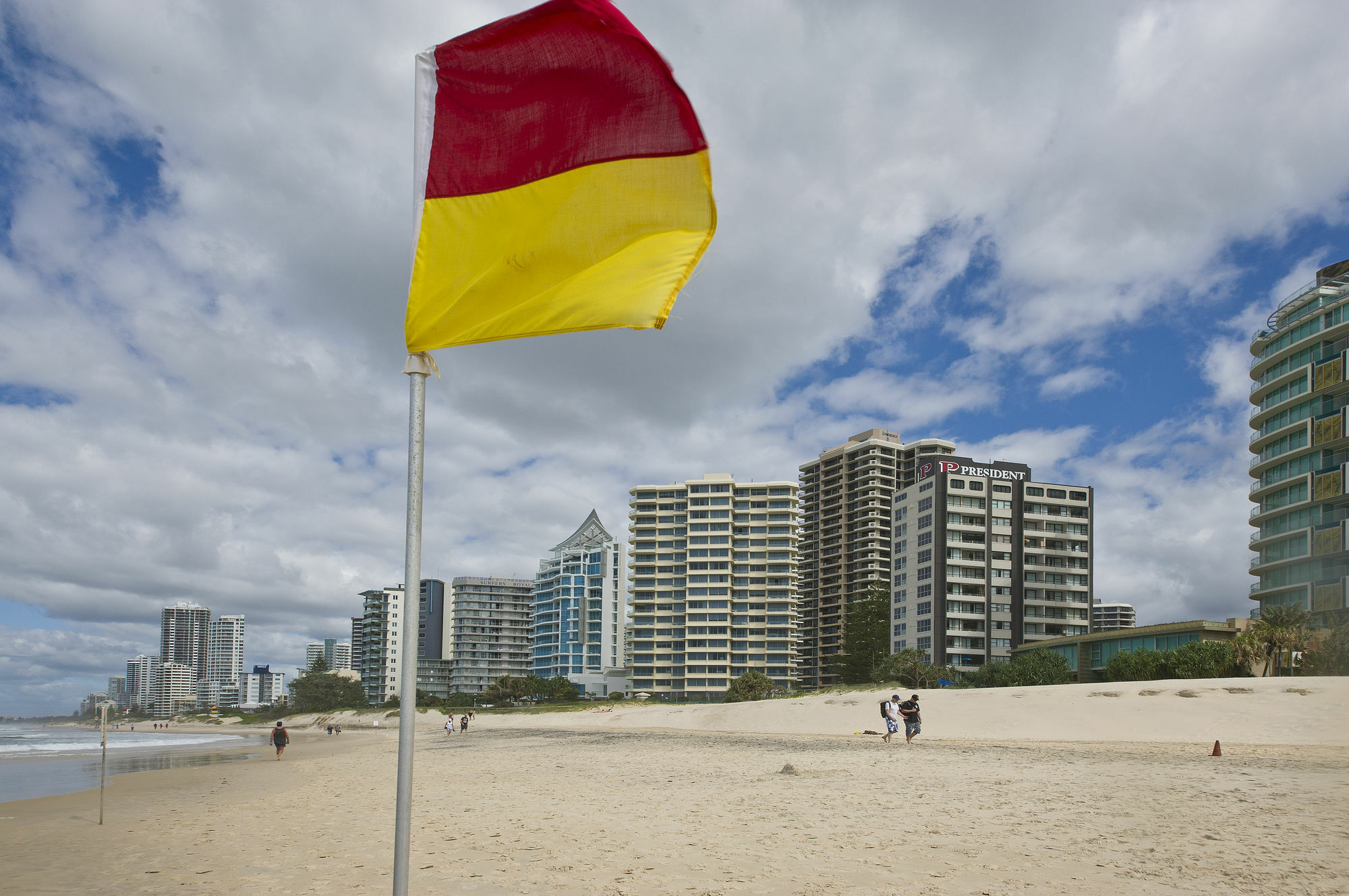 เบิร์คลีย์ ออน เดอะ บีช อพาร์ตเมนท์ Aparthotel โกลด์โคสต์ ภายนอก รูปภาพ